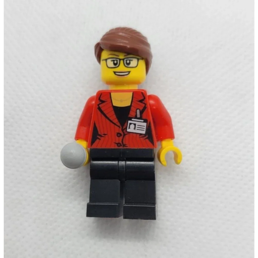 LEGO® City Reporter Minifigure Red Suit Jacket With ID Badge Town 60233 cty1045